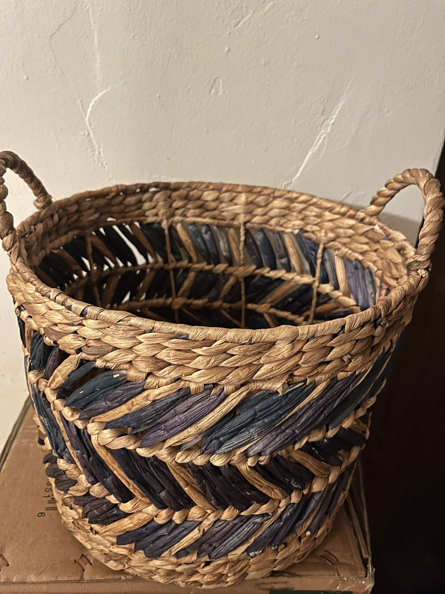 Decoration Basket
