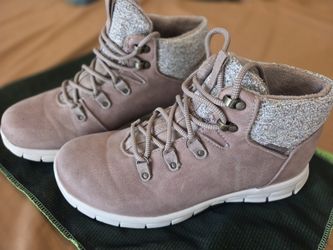 Womens Boots