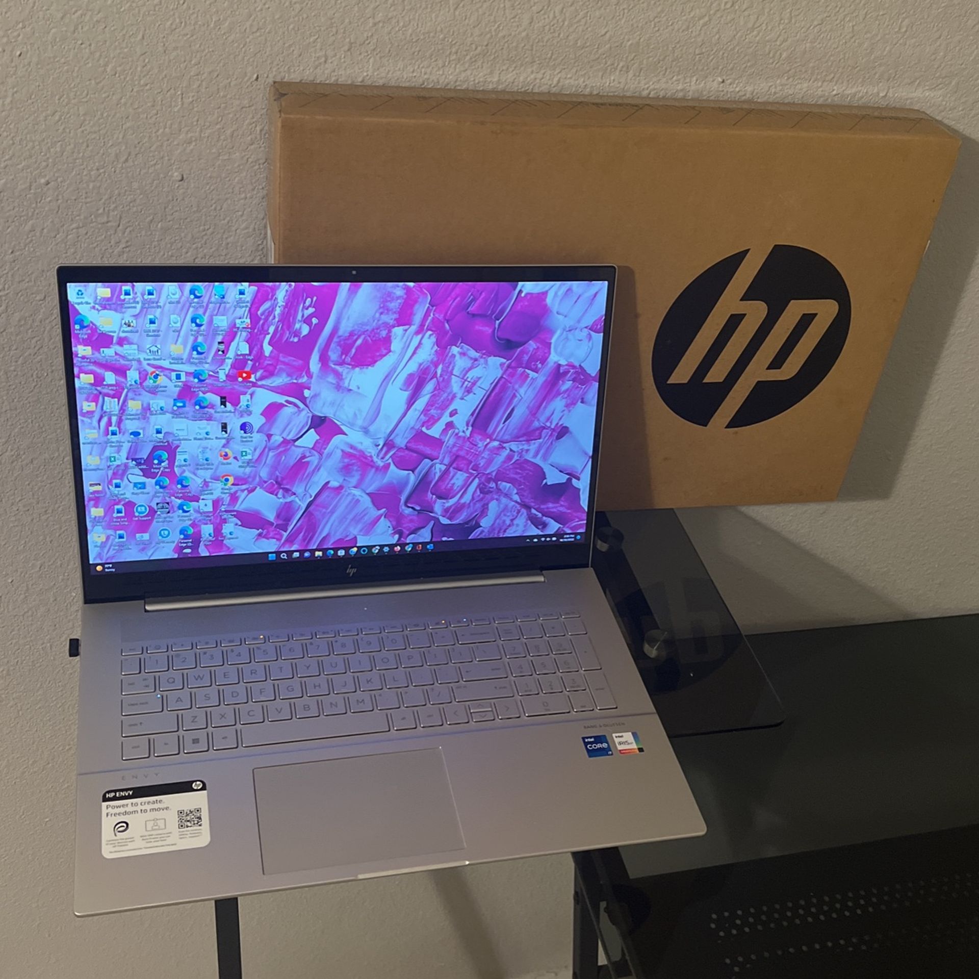 Brand New In Box HP Laptop 17cp0700dx for Sale in San Antonio, TX