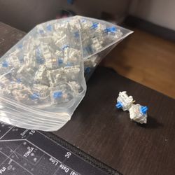 Gateron Blue Pro Switches - 87 Count