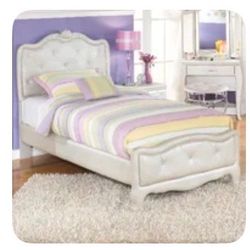 Girls Full Bedroom Set 