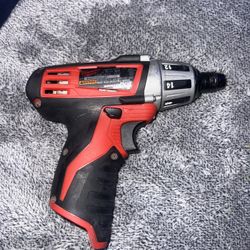 Milwaukee m12 impact