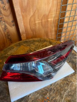 2018 Toyota Camry - Driver Side tail light