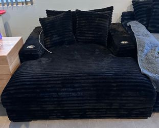 Nestle Black Grande Chaise