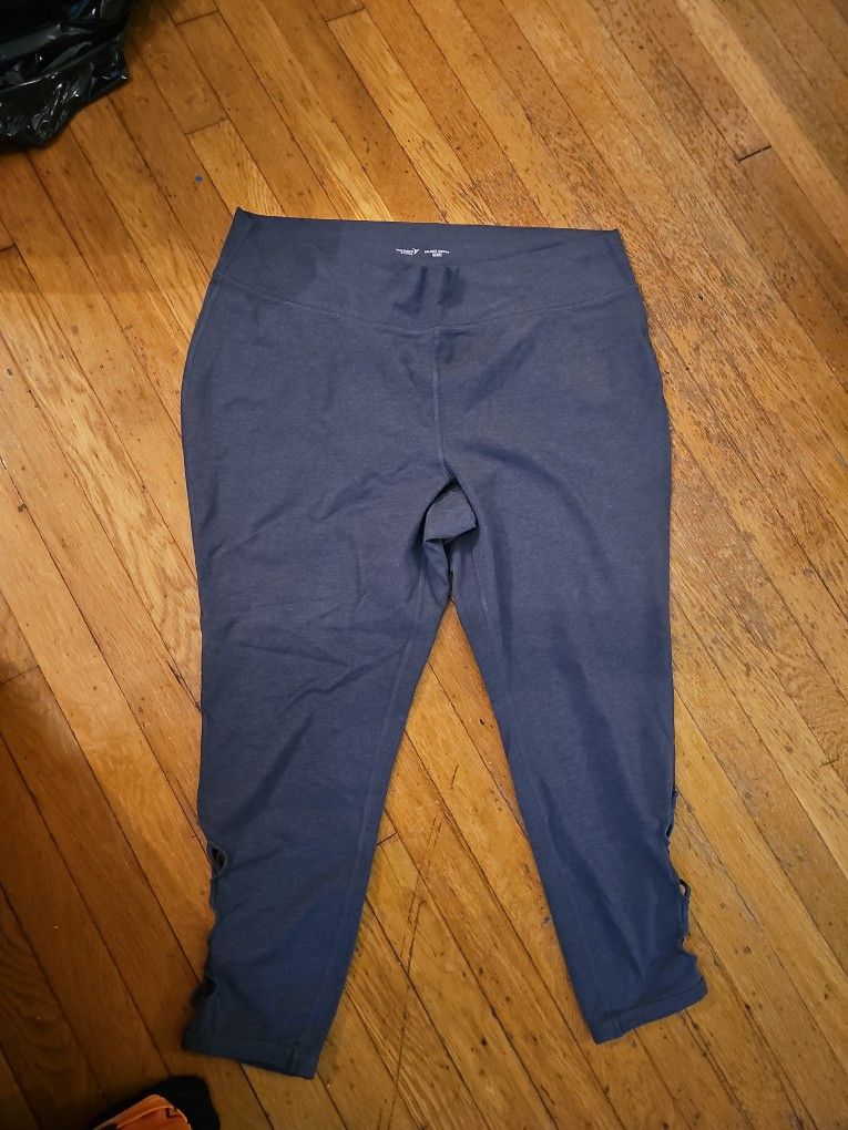 Old Navy Woman's Active Wear Balance Leggings 3x+