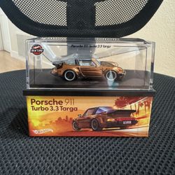 Hot Wheels RLC Exclusive 1988 Porsche 911 Targa Turbo