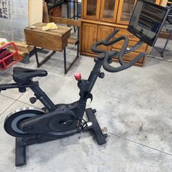 Echelon EX-4s+ Smart Exercise Bike – Touchscreen