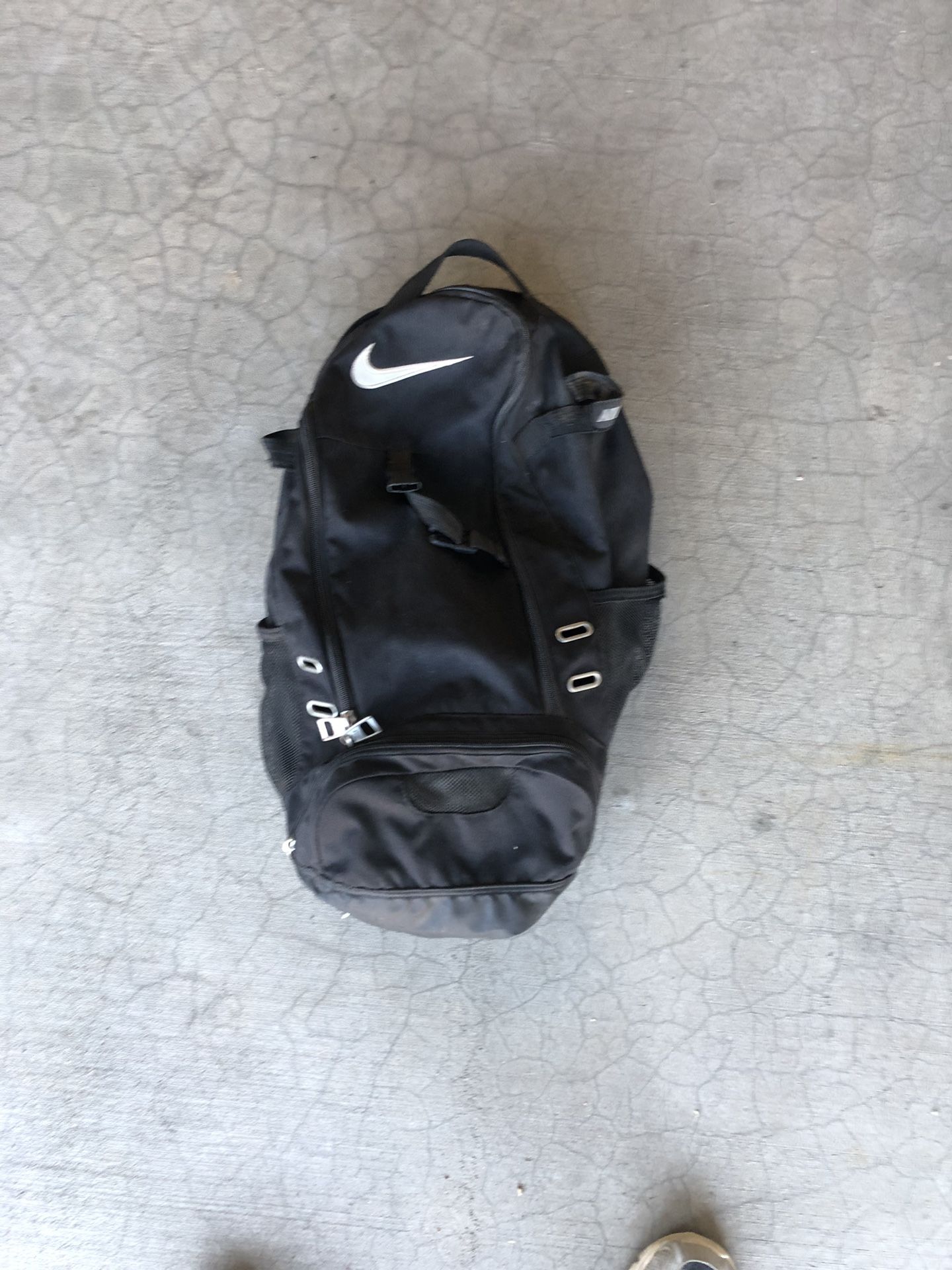 Nike bat bag for Sale in Mesa, AZ - OfferUp