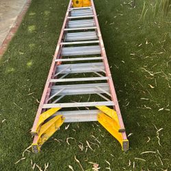 8 Ft Step Ladder