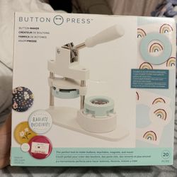 We R Memory Keepers Button Press Kit – Never Used (Partial Set)