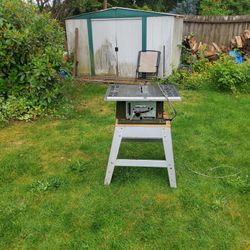 Makita table saw