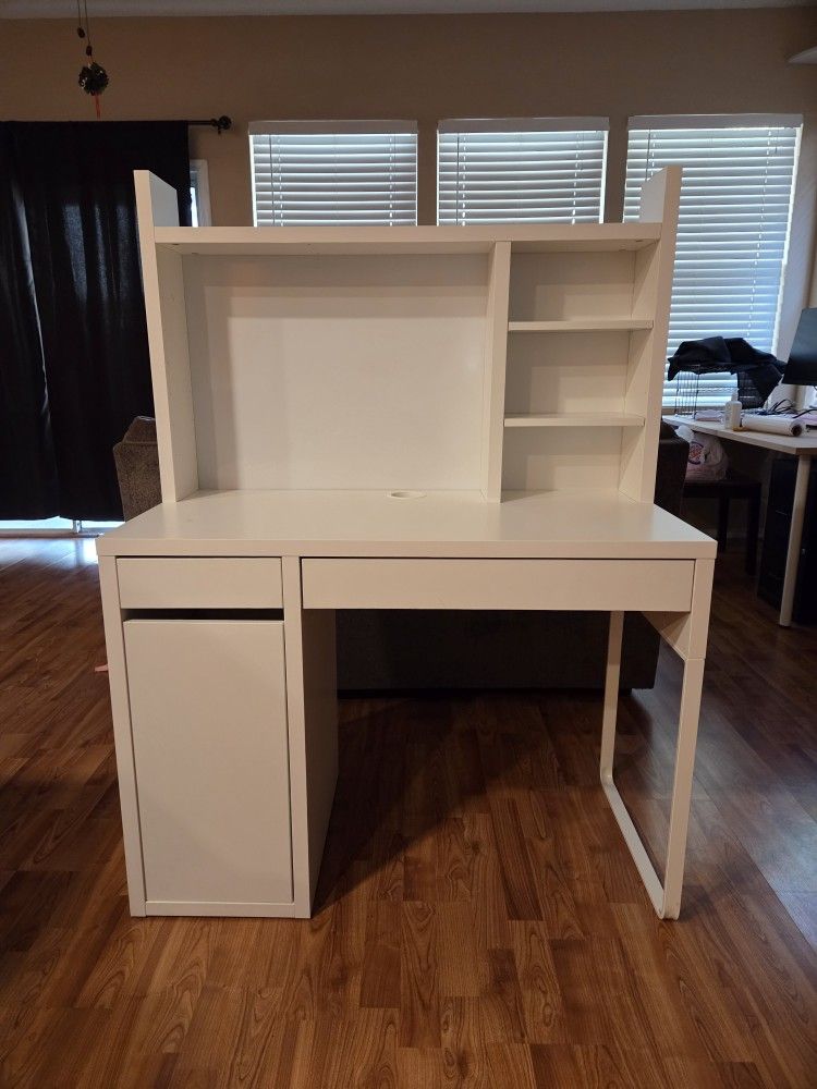 Study Desk
