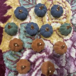 Velvet Decorative Pumpkins Set – Fall & Thanksgiving Decor (12 Pieces)