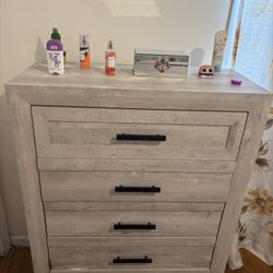 Bedroom Set