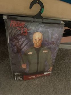 Jason voorhees costume + machete combo
