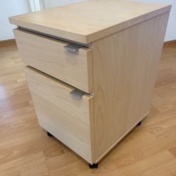 File Cabinet And Drawer On Wheels
