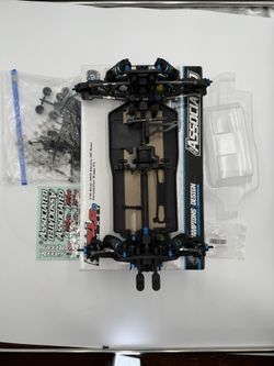 🏎️ Team Associated B74.2D – Assembled, Never Used! 🏎️