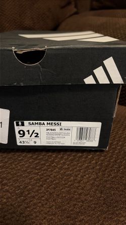 Men’s Samba Messi