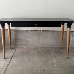 Beyers Desk By Corrigan Studio