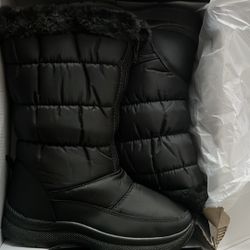 Fashion Nova Snow Boots