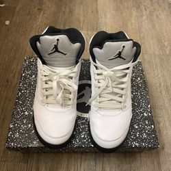 Air Jordan Retro ‘white Black’