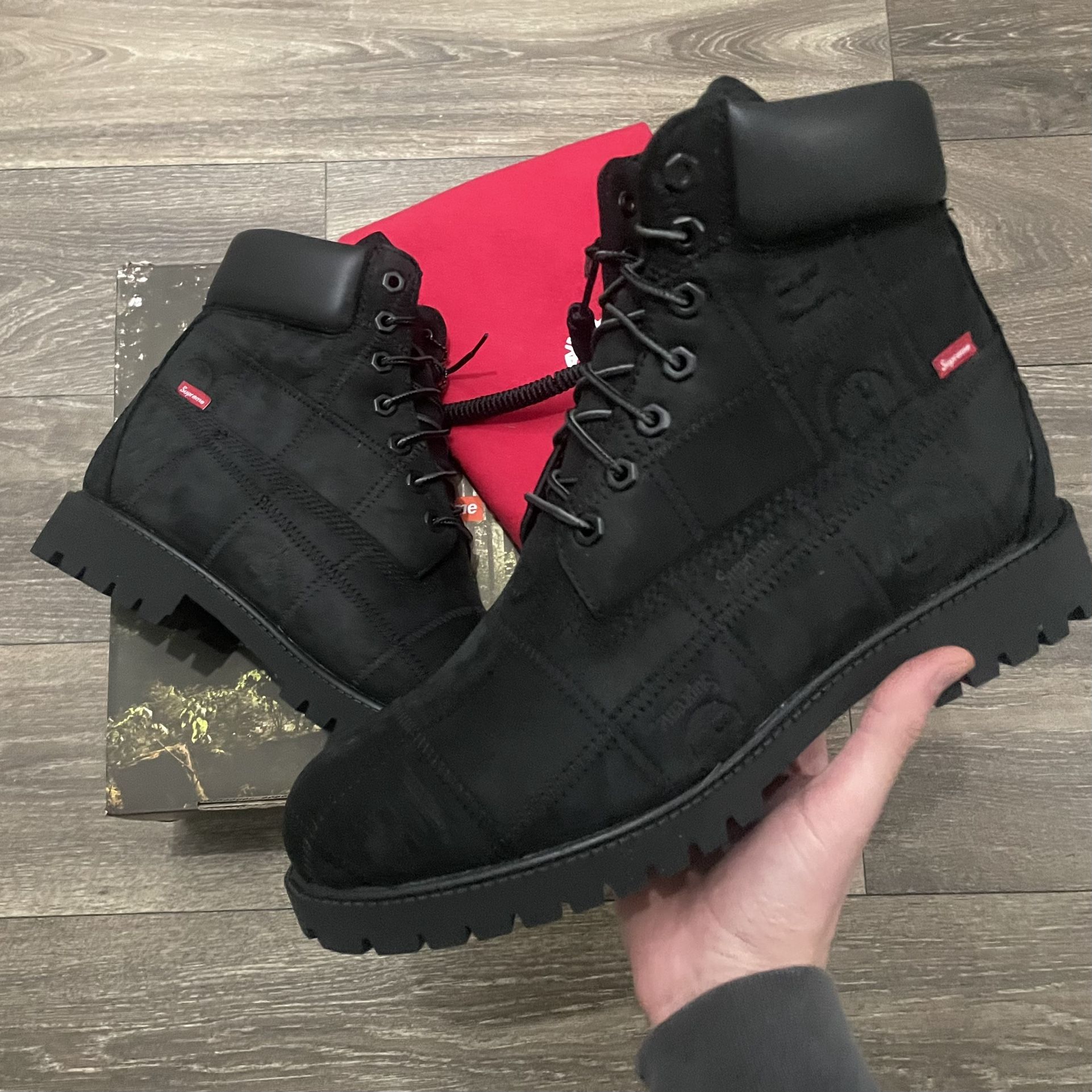 FW25 Supreme Timbs