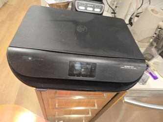 HP Envy 4520 Wireless All-in-One Printer – Works Great