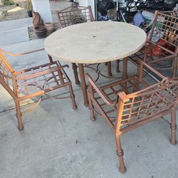 $1000  ARIZONA IRON PATIO SET WITH 4 BIG CLUB CHAIRS WITH REAL STONE TOP TABLE IN GREAT CONDITION QUALITY 