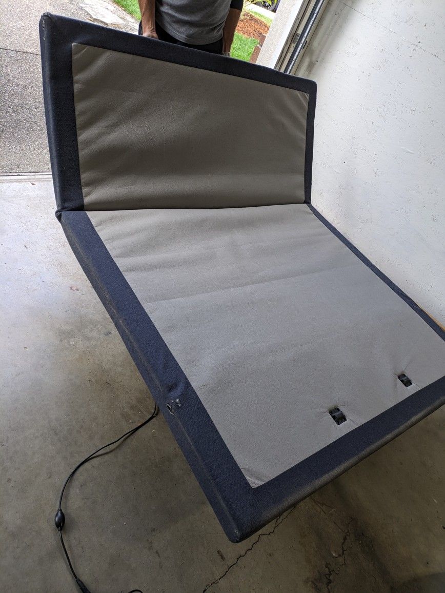 Richmond Adjustable Bed 