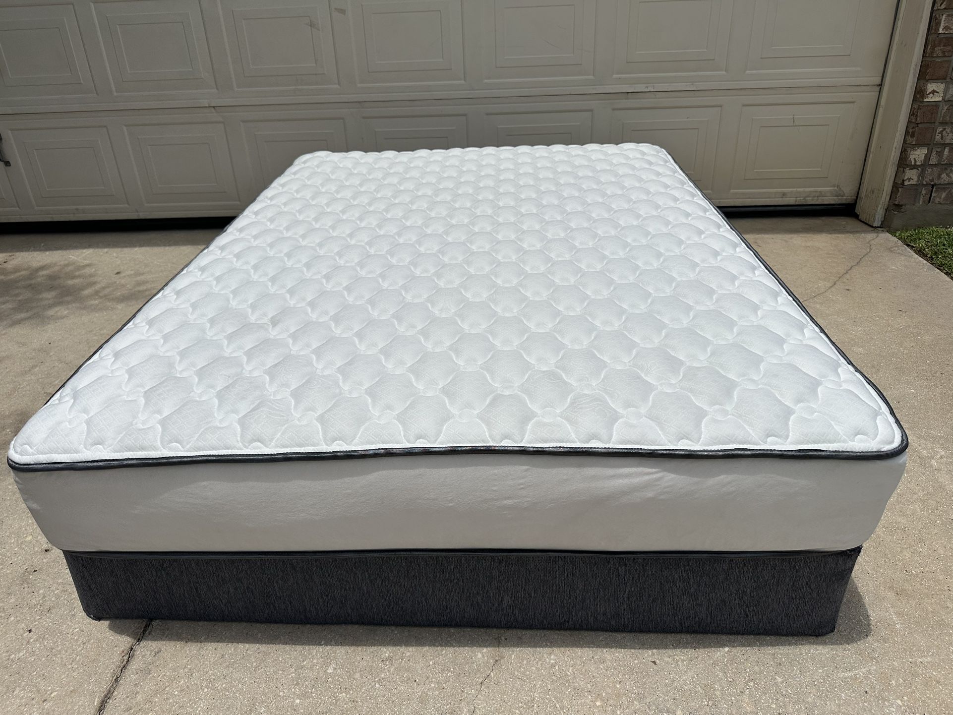 Beautyrest Queen Mattress And Box Spring