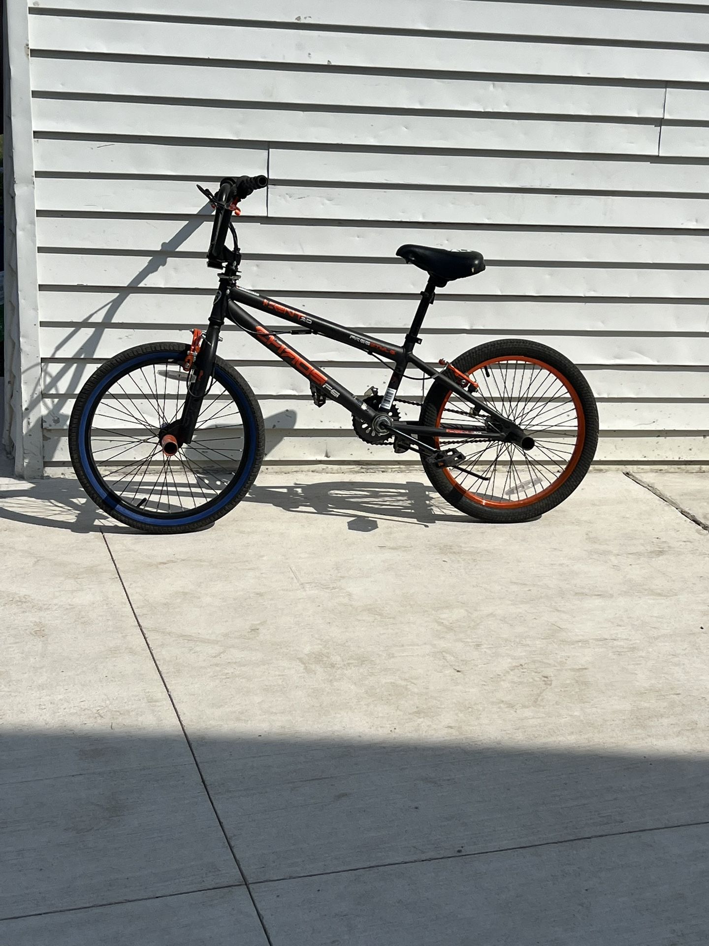 Title: BMX Bike – (Front Tire Popped, Brakes Need Work)