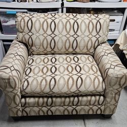 Chair,  Oversized