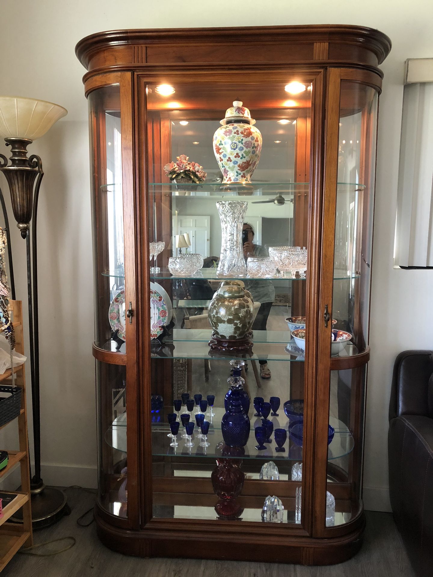 Gorgeous Curio Cabinet Wood & Glass Shelves 