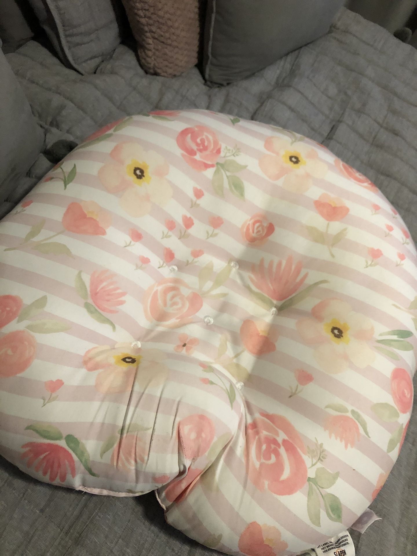Boppy Newborn lounger