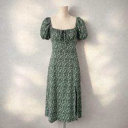 Gorgeous floral dress size small