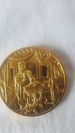 Moneda de oro y plata