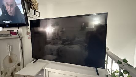 55” VIZIO 4KUHD TV