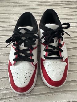 Jordan’s size 7 women