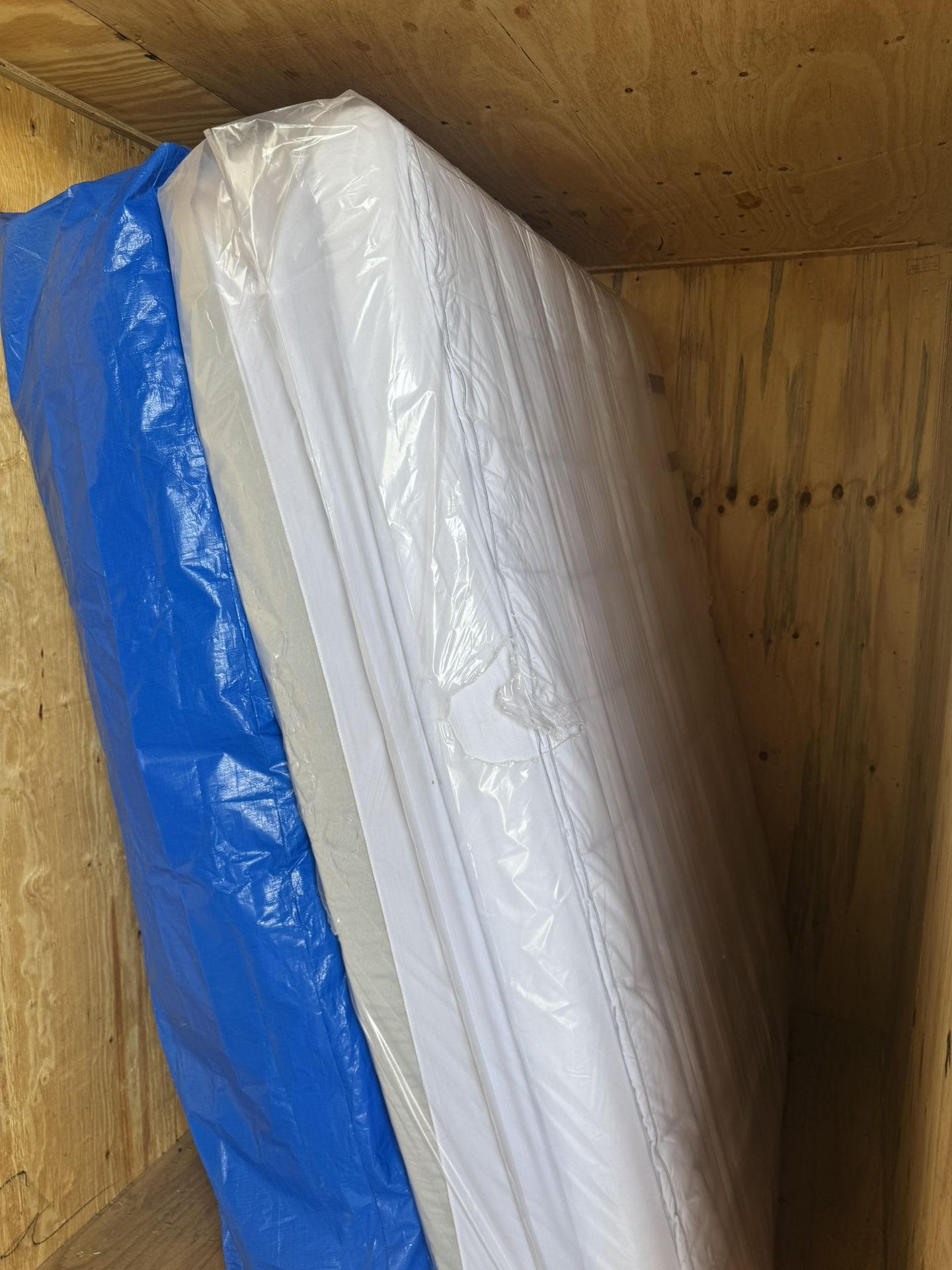 Queen Mattress With Box Spring - Excellent Condition