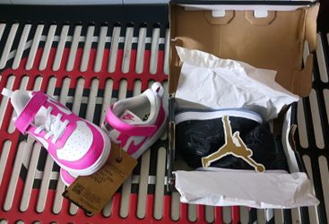 Jordan 1'd And Nike Dunk Lows