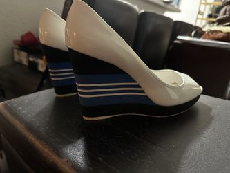 Prada Women's White Patent Leather Striped Peep-toe Wedges 37.5 Authenticated and sta