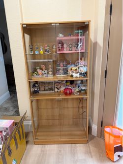 Display Cabinet with glass door