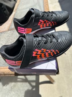 Futsal shoes 3.5