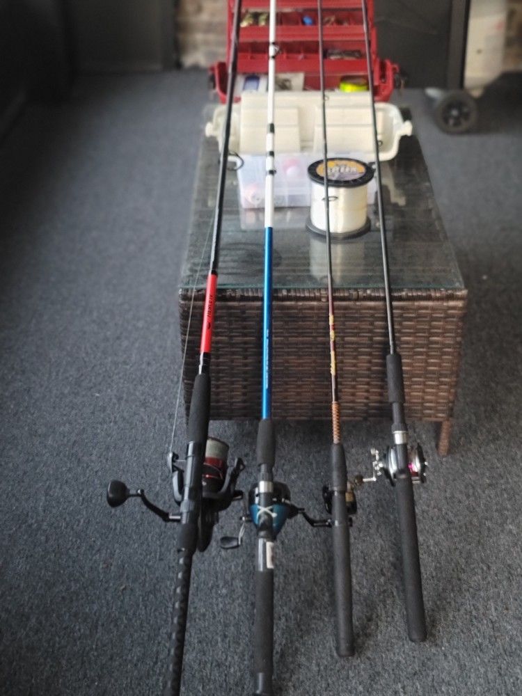 Fishing Rod And Supplies. Penn Fierce IV