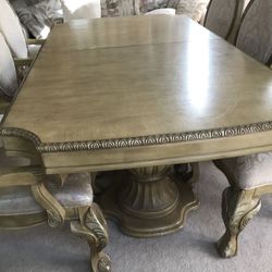 Dining Room Table and chairs - Aico Brand