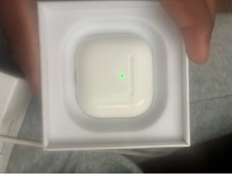 AirPods gen 4