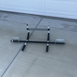 pull up bar