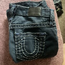 True Religion Halle Mid-Rise Super Skinny Jeans 