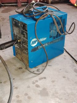 Miller Portable Mig 115 V Welder 