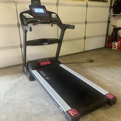 Sole F80 Folding Treadmill Like New